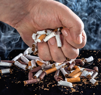 Табакокурение в Лоо